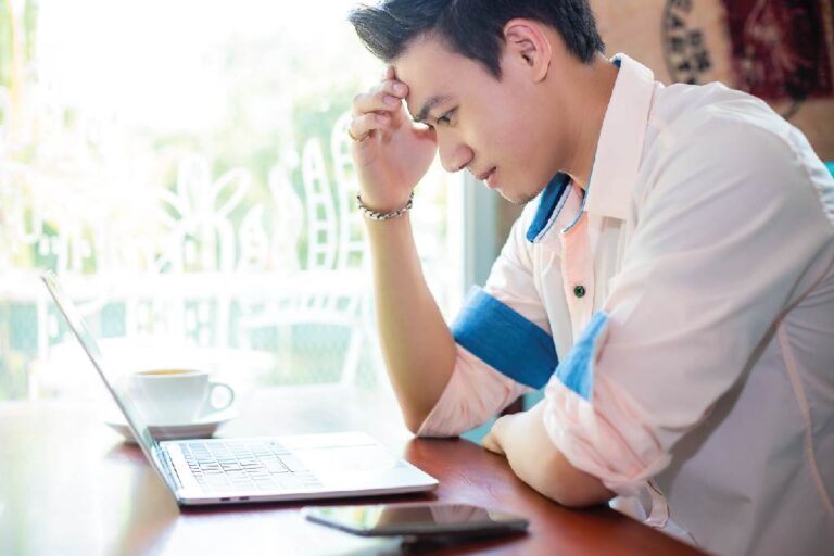 Why Your Website Is Not Showing on Google AI/ChatGPT (And How to Fix It)